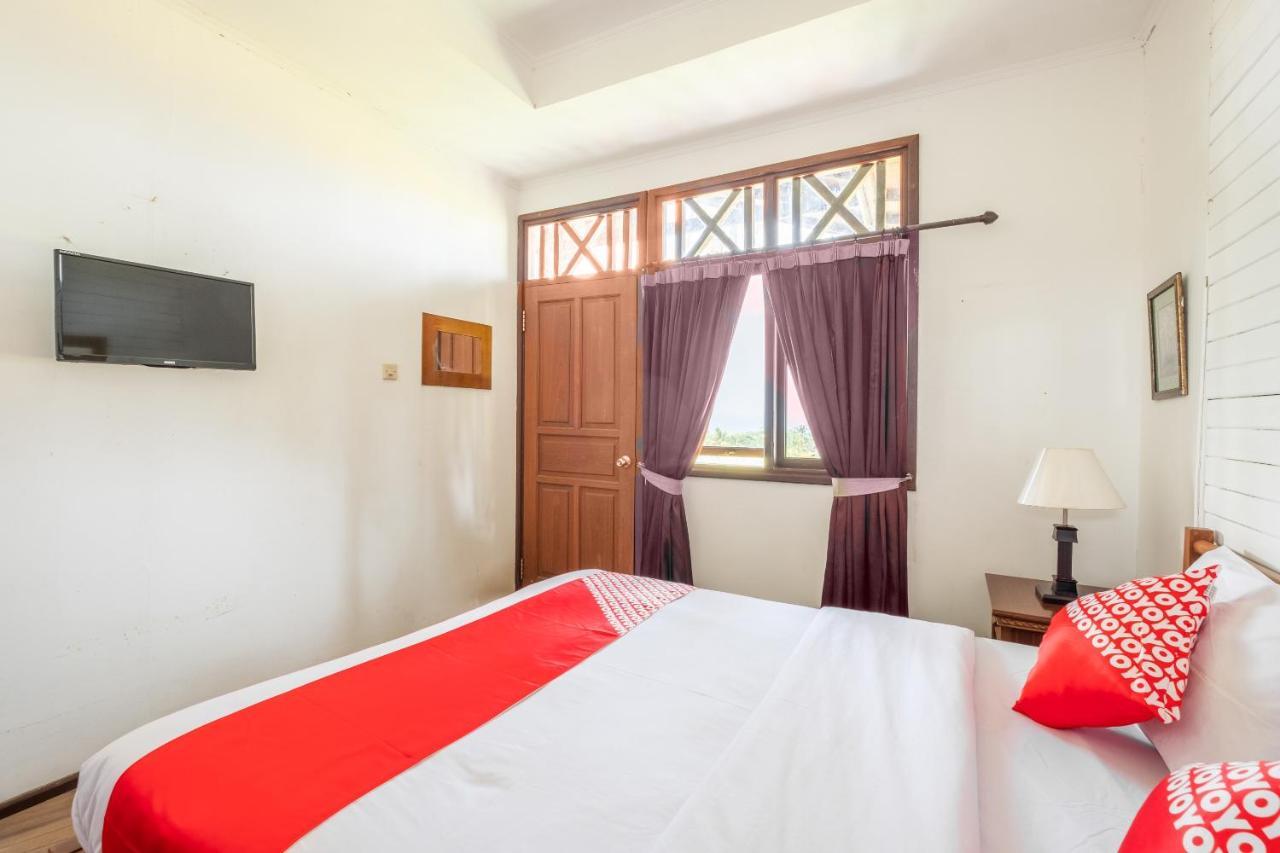 Oyo 1214 My Lagusa Hotel Cimaja Екстериор снимка