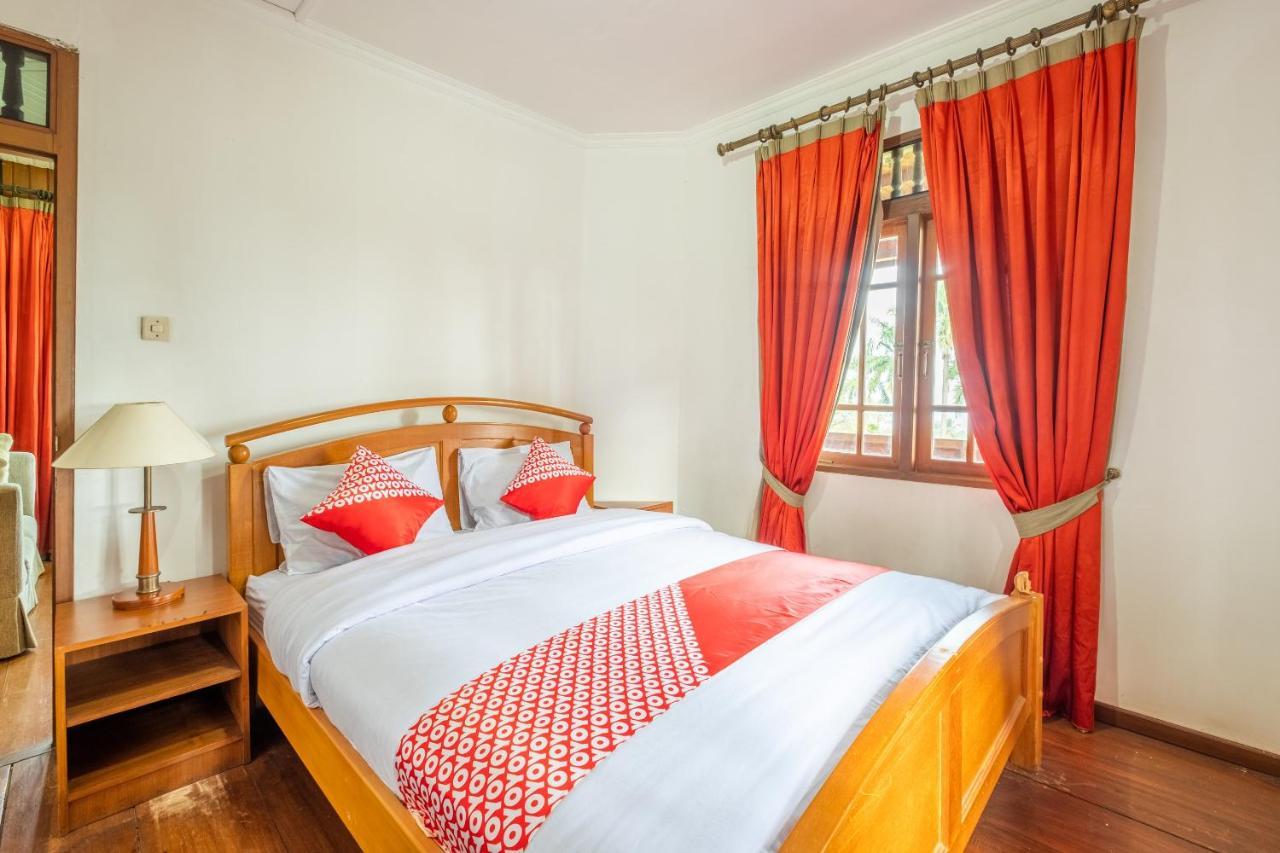 Oyo 1214 My Lagusa Hotel Cimaja Екстериор снимка