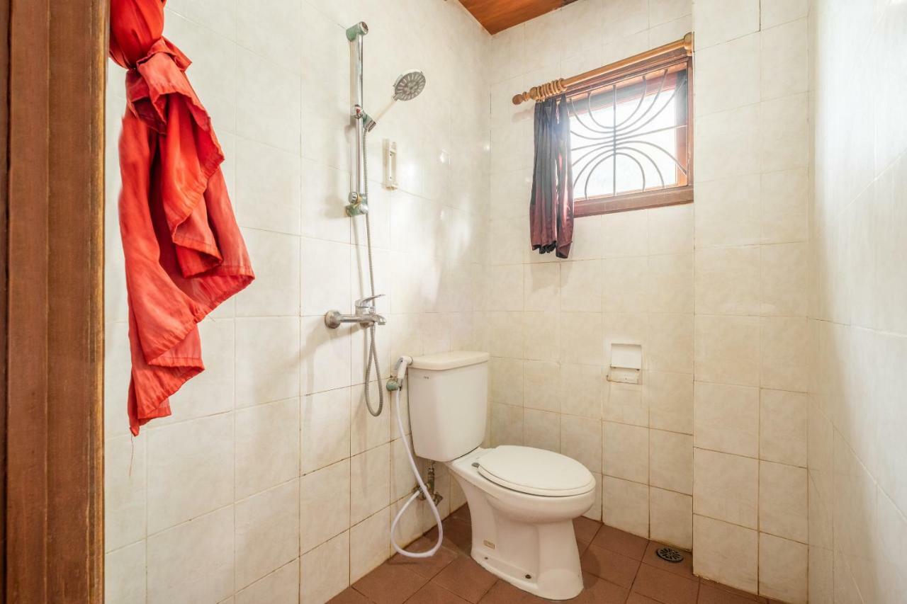 Oyo 1214 My Lagusa Hotel Cimaja Екстериор снимка